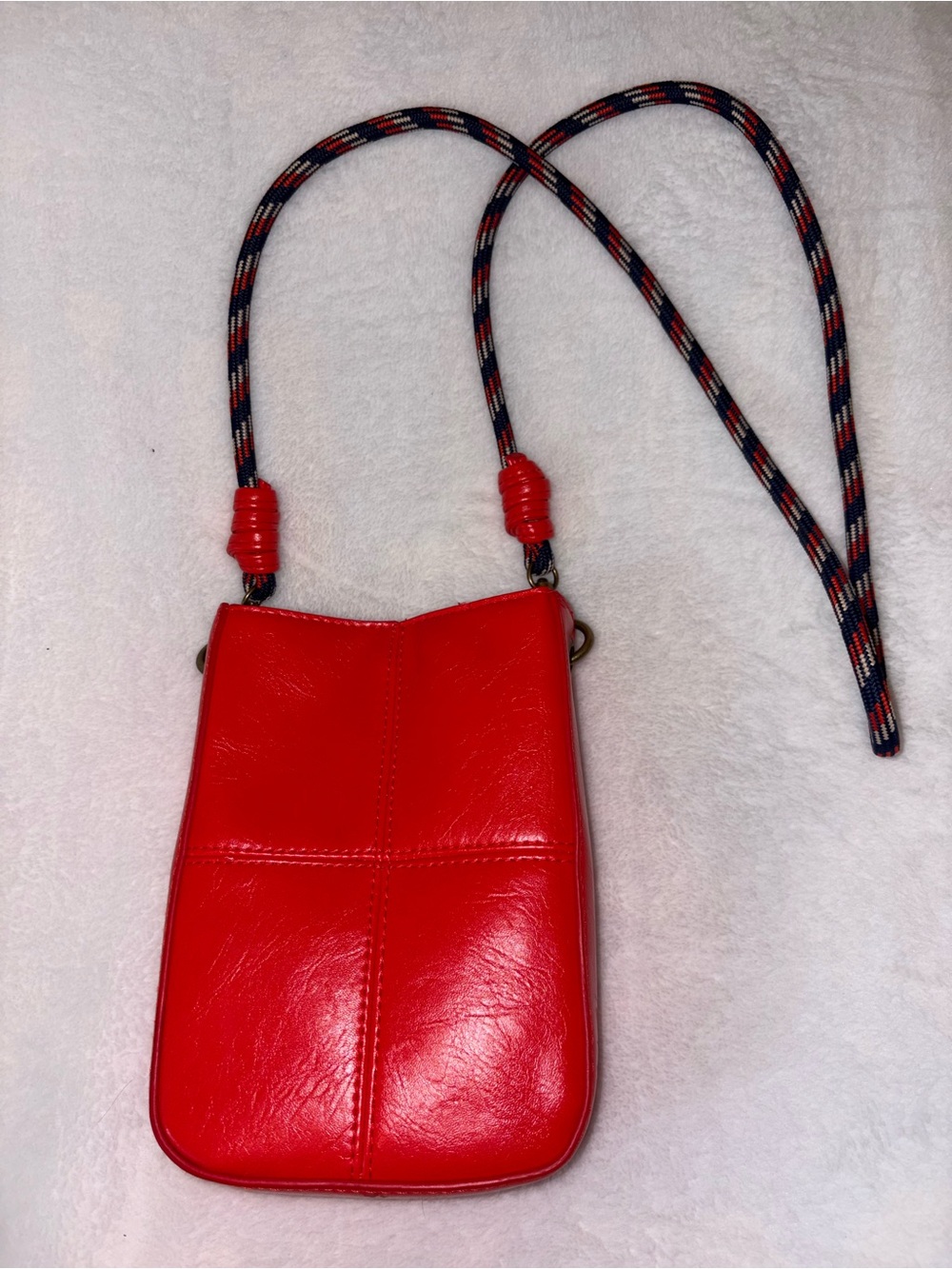 Universal Thread Reddish orange Crossbody with rope chain Carried once